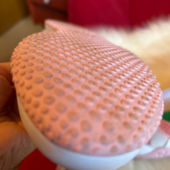 Puma slip ons - Picture 3 of 3